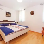 Lägenhet 2 Bedroom In *