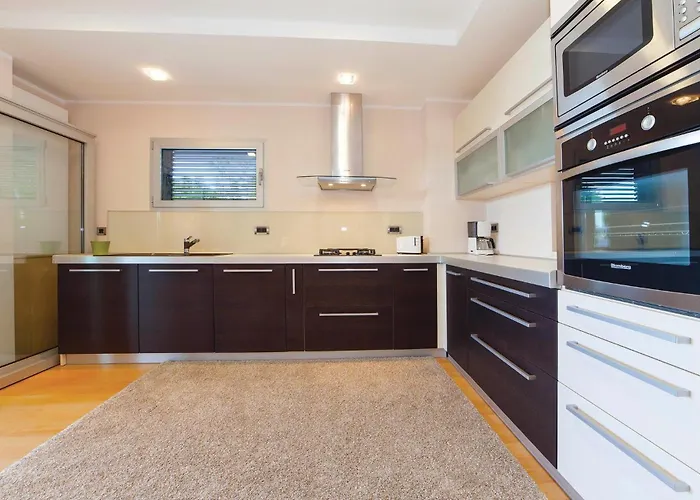 2 Bedroom In