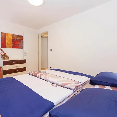 2 Bedroom In Crikvenica