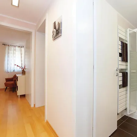 Apartman 2 Bedroom In *