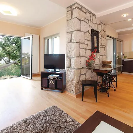 2 Bedroom In Crikvenica