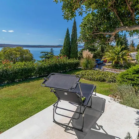 2 Bedroom In * Crikvenica